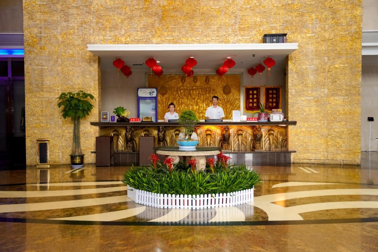 Qinglong Hotel Yichun  Exterior photo