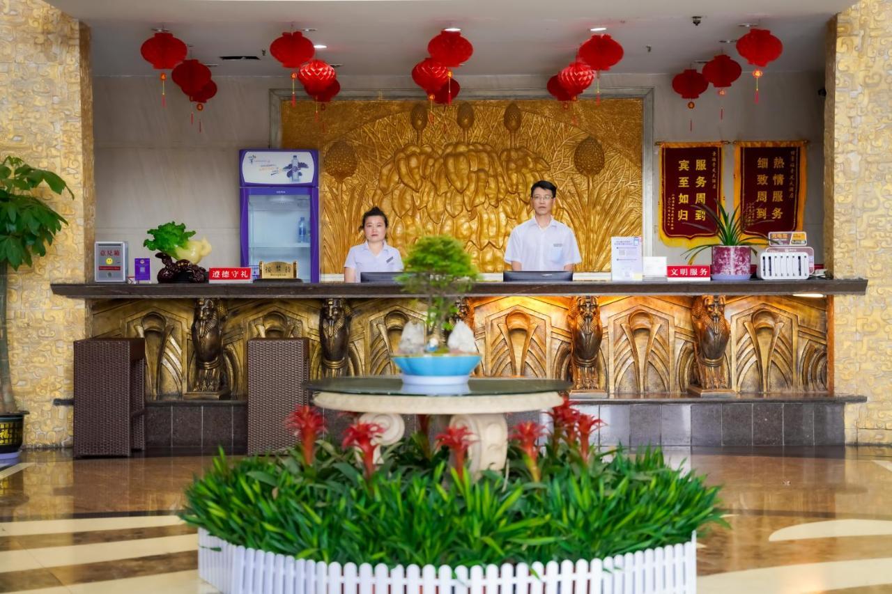 Qinglong Hotel Yichun  Exterior photo